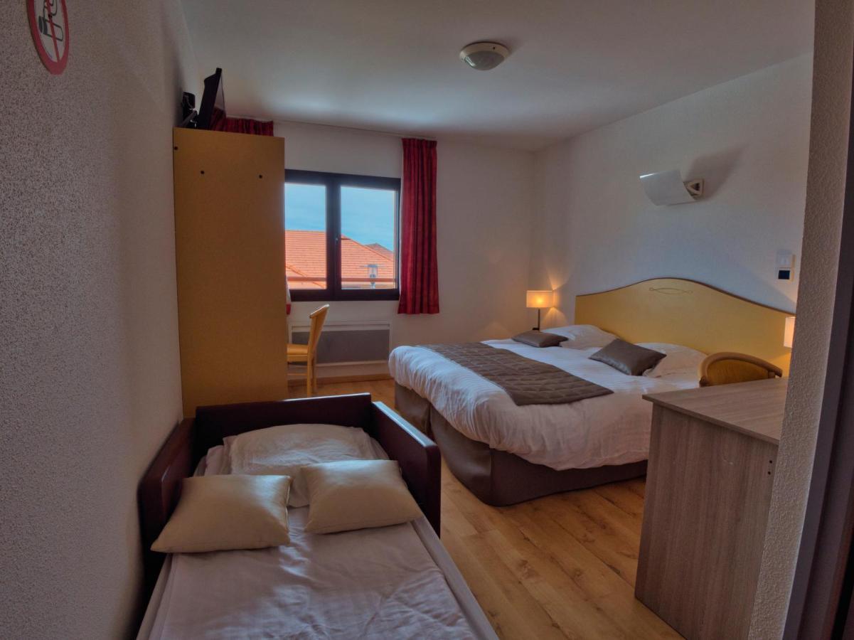 Hotel Le Champ Des Lys Amancey Zewnętrze zdjęcie