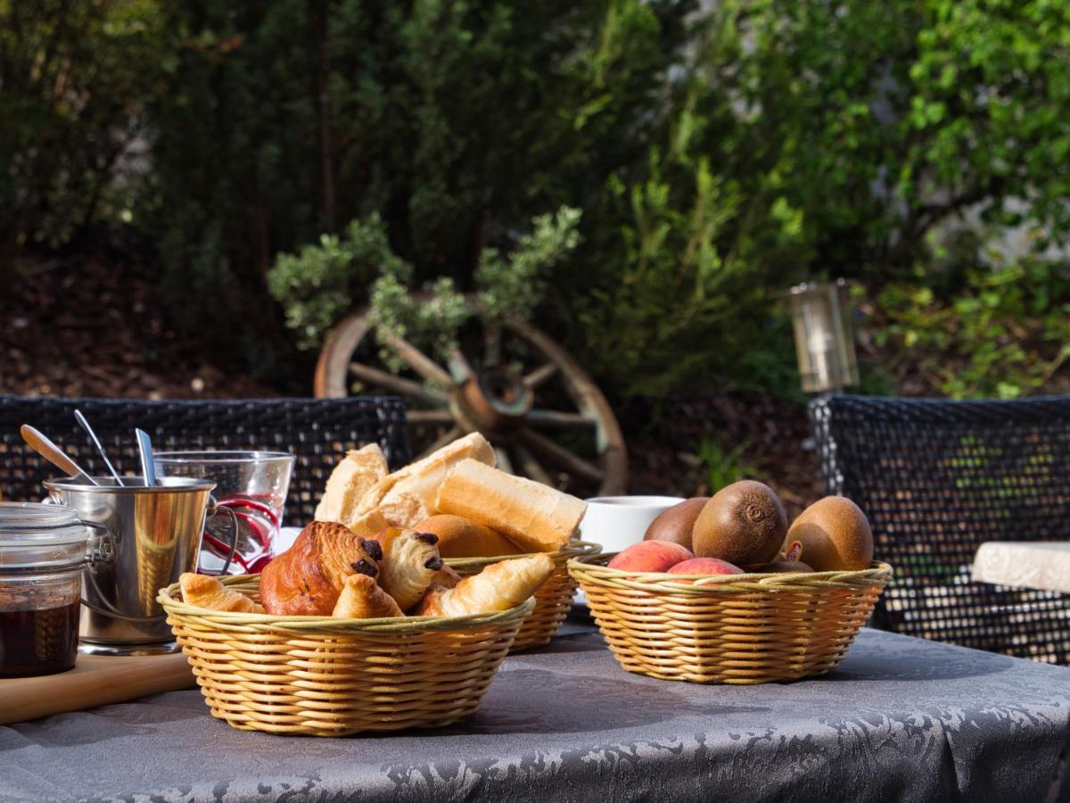 Hotel Le Champ Des Lys Amancey Zewnętrze zdjęcie