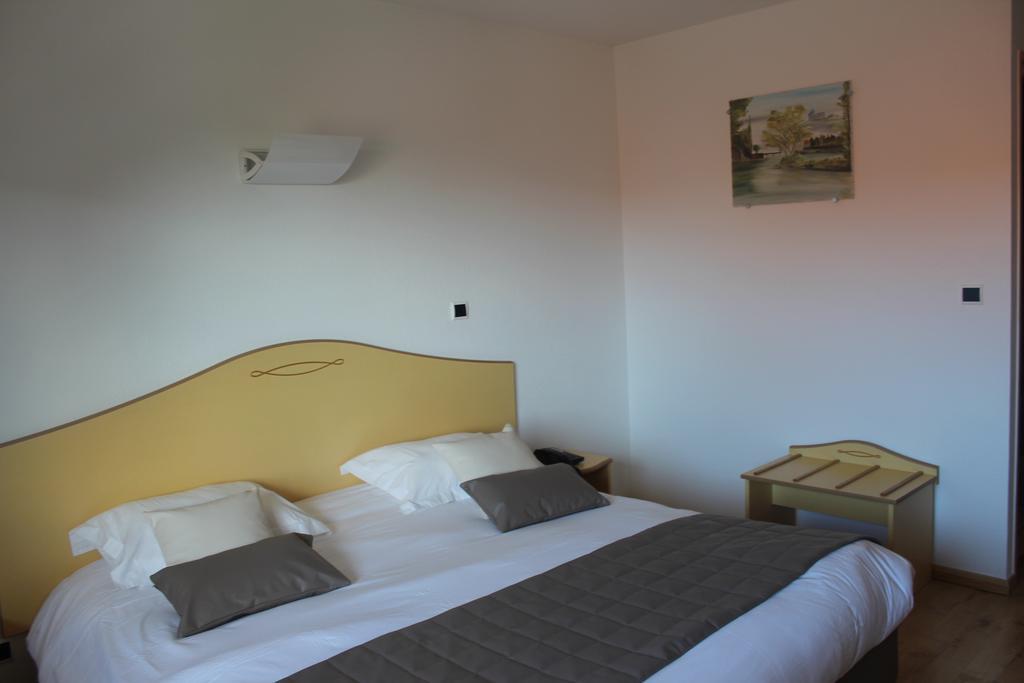 Hotel Le Champ Des Lys Amancey Zewnętrze zdjęcie