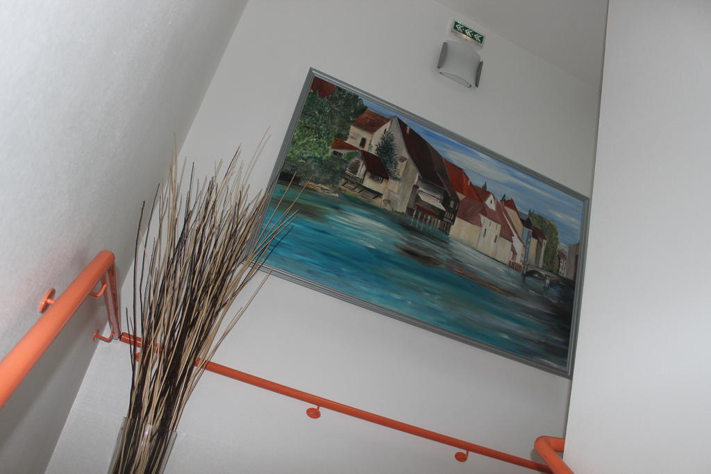 Hotel Le Champ Des Lys Amancey Zewnętrze zdjęcie