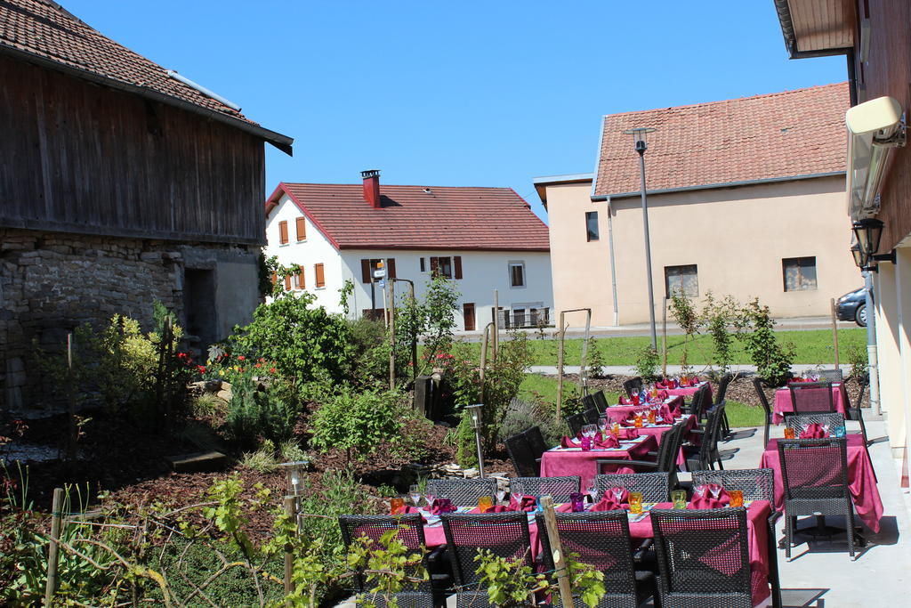 Hotel Le Champ Des Lys Amancey Zewnętrze zdjęcie