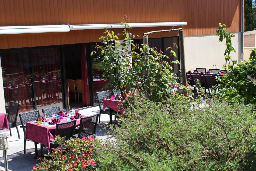 Hotel Le Champ Des Lys Amancey Zewnętrze zdjęcie