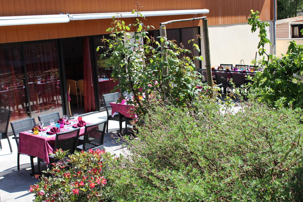 Hotel Le Champ Des Lys Amancey Zewnętrze zdjęcie
