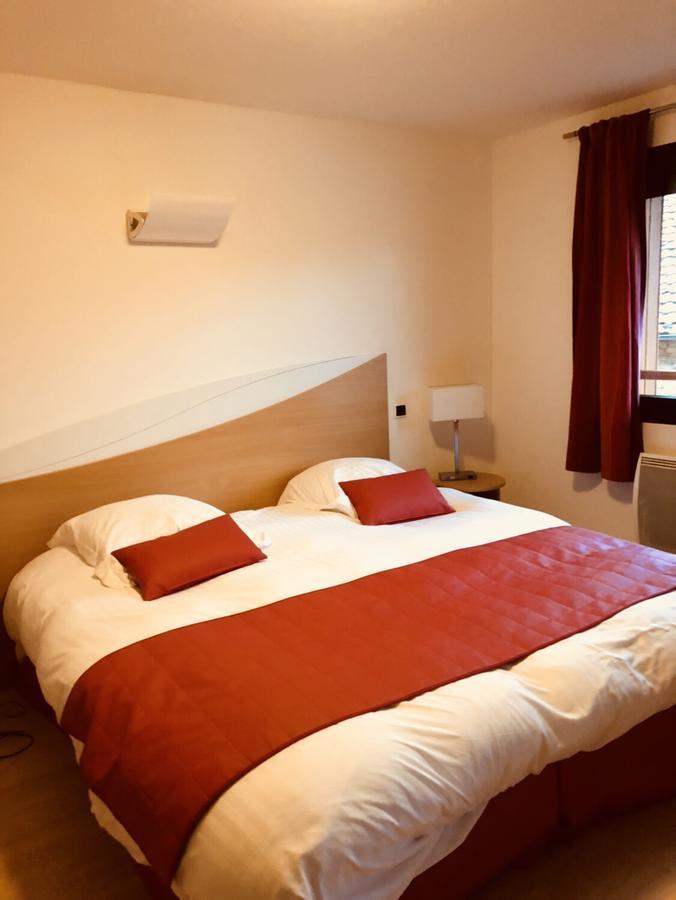 Hotel Le Champ Des Lys Amancey Zewnętrze zdjęcie